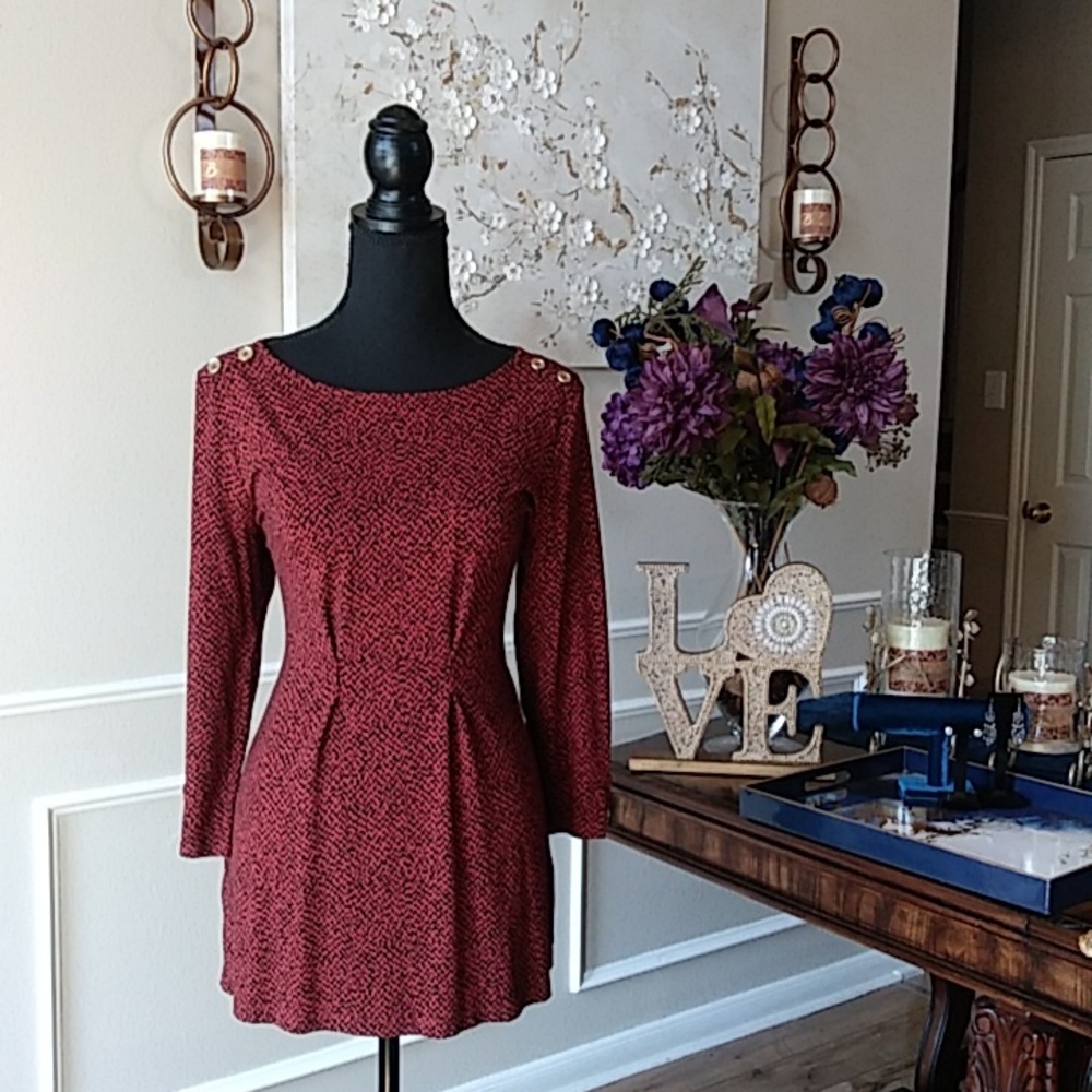 NWOT Liz Claiborne Dark Orange With Black Prints 3/4 Sleeves Tunic Top. Size S - Picture 1 of 17